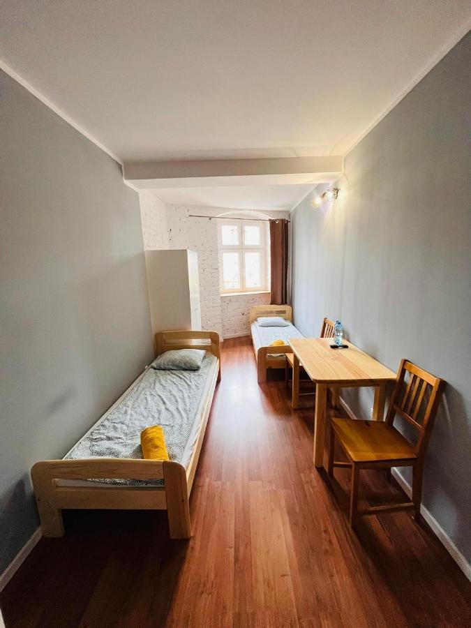 Hostel Woku Świebodzice Εξωτερικό φωτογραφία